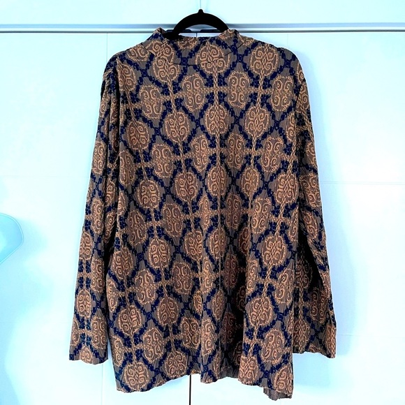 Zara/ Jacquard blouse/ Long sleeved/ Oversized/ High stretch/ Size US L - Picture 4 of 13